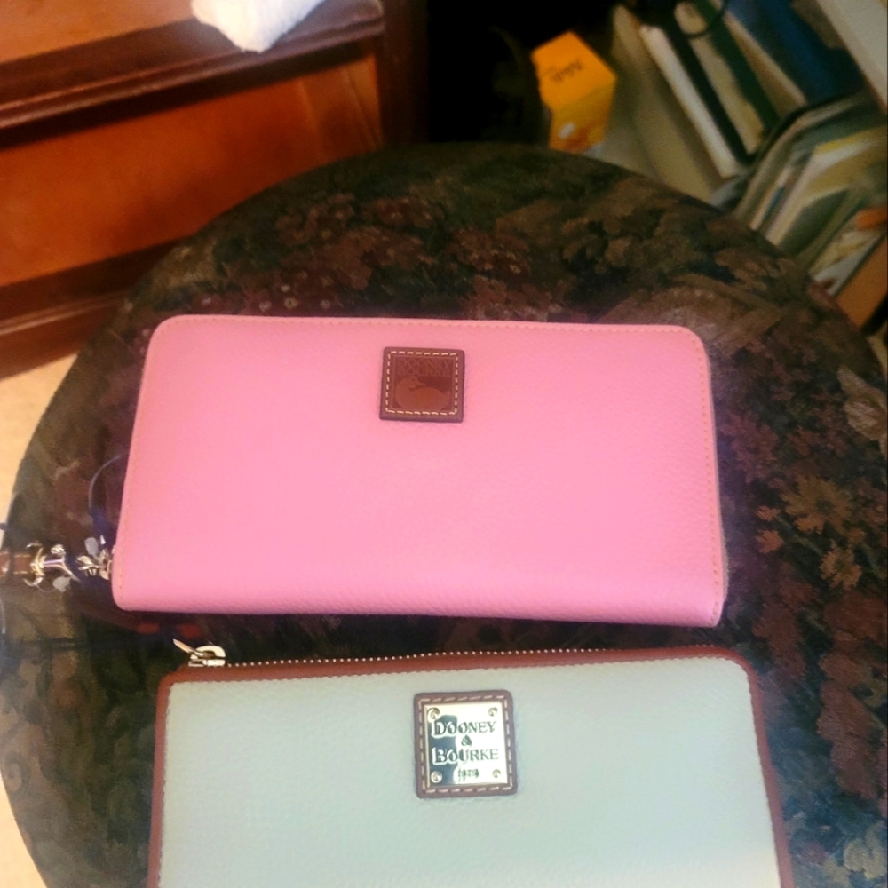 Dooney and Bourke Wallet